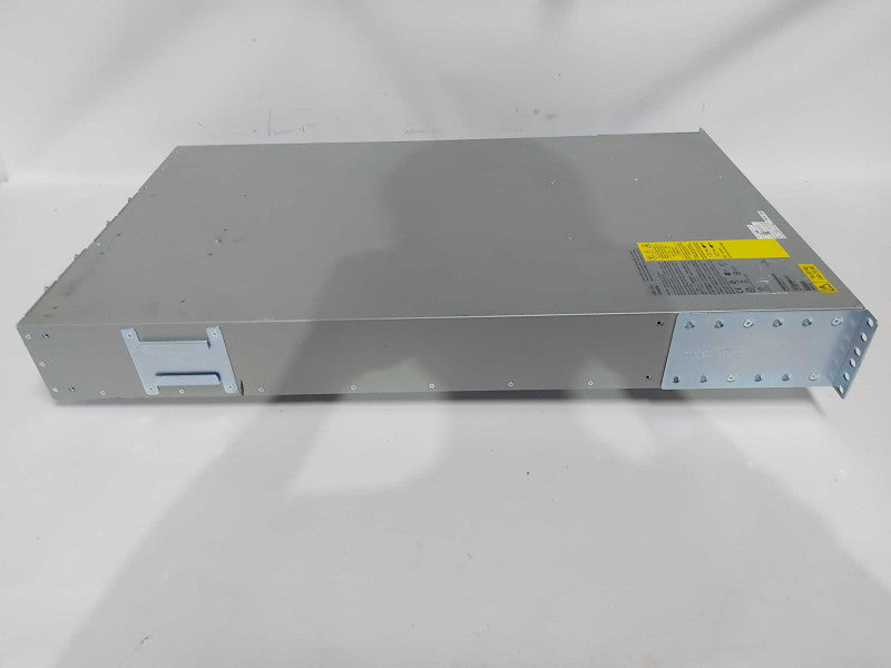 Cisco Nexus N5K-C5596UP 48 Port 5596UP Switch W/ 2x N55-M16P / READ #