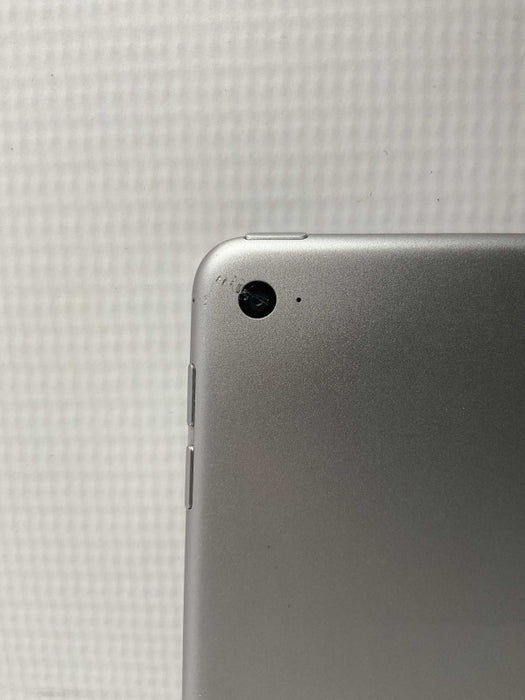 Apple iPad Mini 4 A1538 READ -