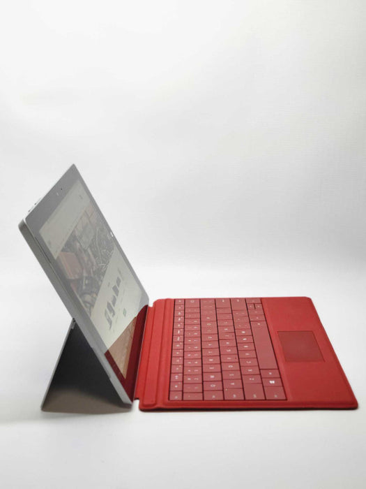 MicrosoftSurface 3 | Intel Atom x7-Z8700 @ 1.6Ghz | 2GB | 64GB SSD |