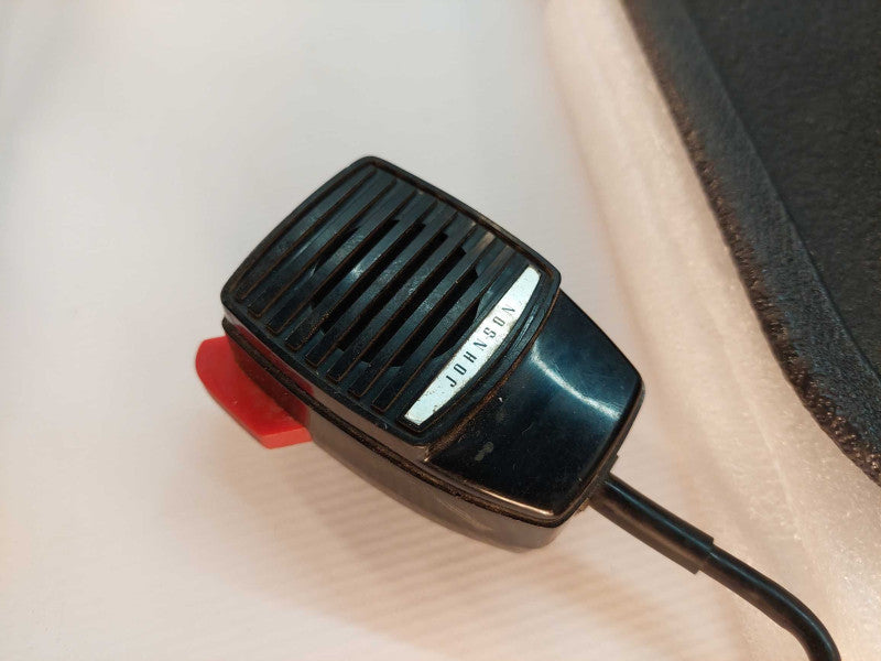 Vintage Johnson CB Radio Messsenger 351