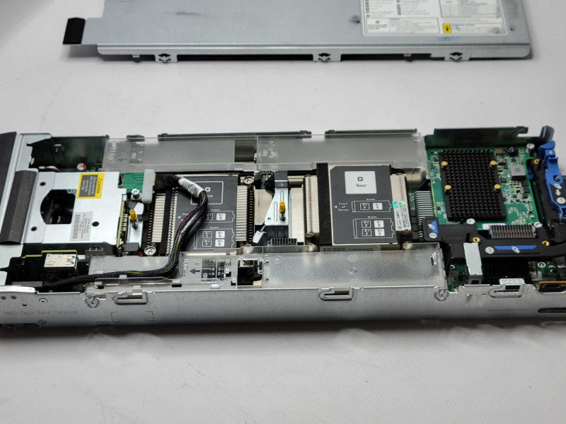 HP ProLiant BL460c Gen9 Barebone, NO CPU/RAM/HDD, READ _