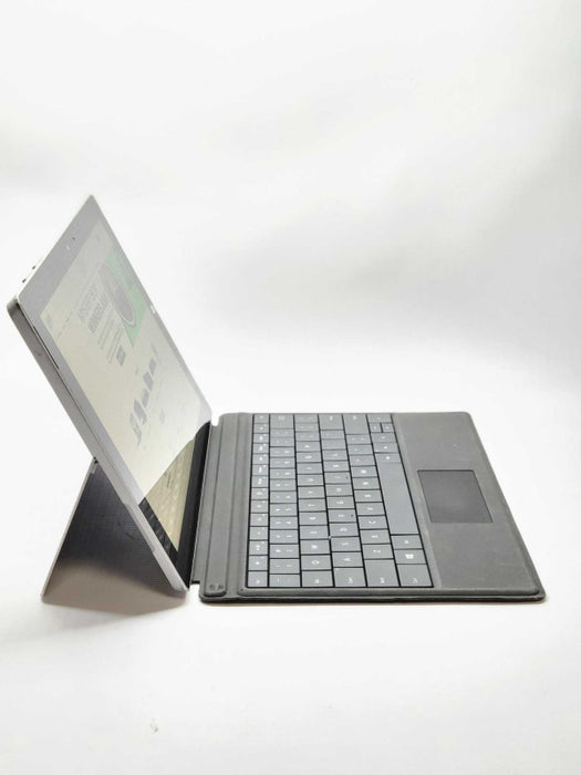 MicrosoftSurface 3 | Intel Atom x7-Z8700 @ 1.6Ghz | 2GB | 64GB SSD |