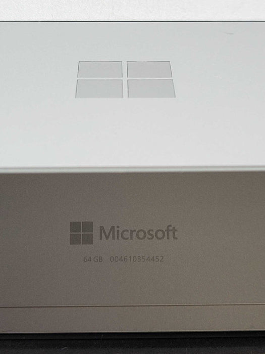 MicrosoftSurface 3 | Intel Atom x7-Z8700 @ 1.6Ghz | 2GB | 64GB SSD |