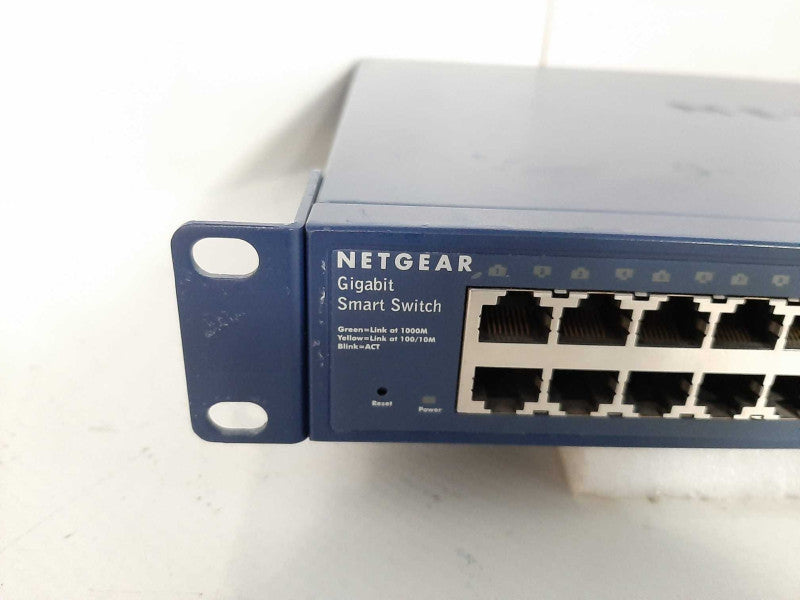 Netgear ProSafe 48-Port 10/100/1000 Gigabit Smart Switch GS748T v3  $
