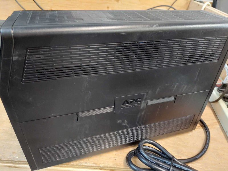 APC Ups Battery Back up Model # BN1500M2-CA