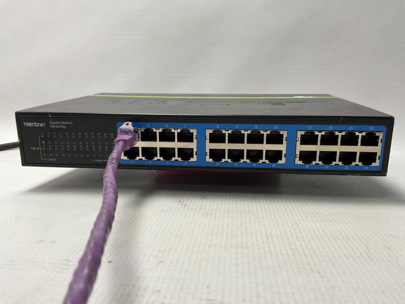 TRENDNET TEG-S24Dg 24 port gigabit PoE Network Switch  -