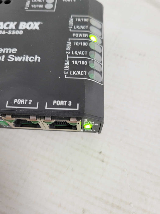 Black Box LBH101A-P-24 Industrial 10Base-T/100Base-TX PoE Ethernet Switch 4-P Q!