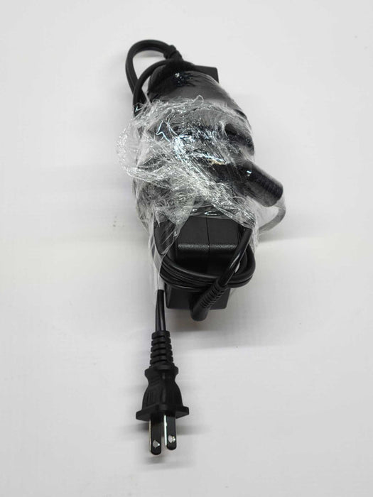 Lenovo ThinkPad USB-C Docking station Gen 2 90W Adaptor & USB C Cable