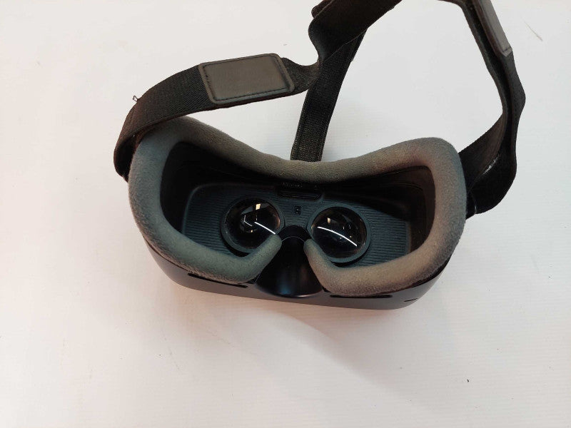 Samsung Gear VR Powered by Oculus