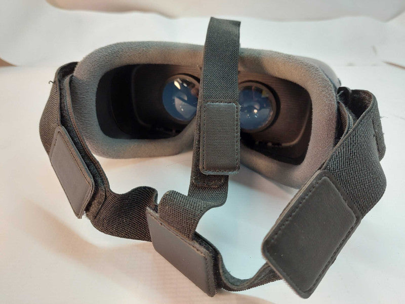 Samsung Gear VR Powered by Oculus