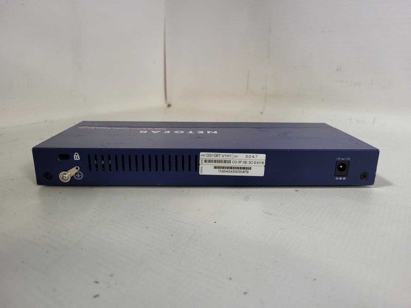 Netgear GS108T 8 port Gigabit Smart Switch  $