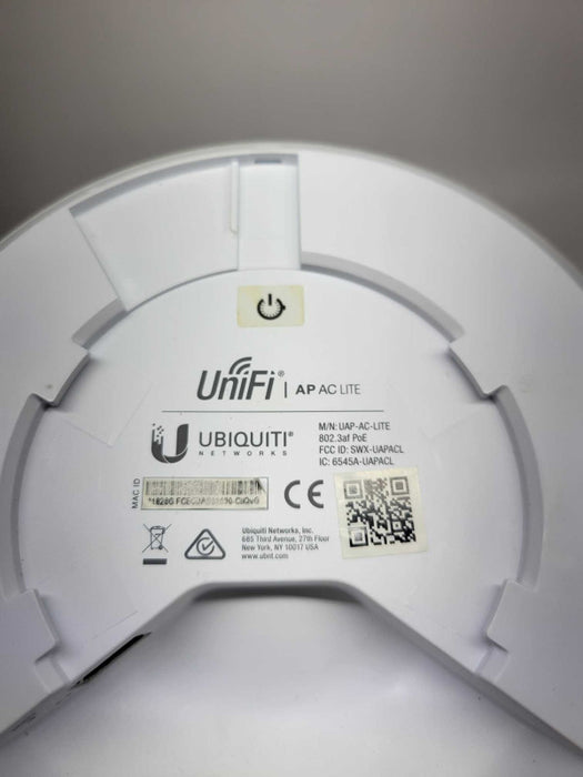 Ubiquiti Unifi AP-AC- LITE 802.3af Wireless Access Point