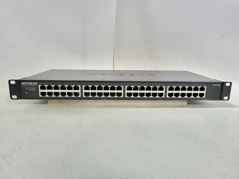 Netgear GS348 48x port gigabit unmanaged switch $