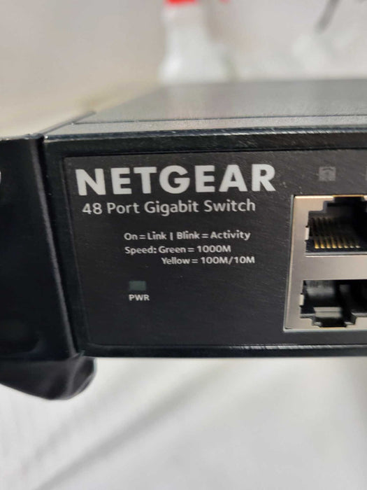 Netgear GS348 48x port gigabit unmanaged switch $