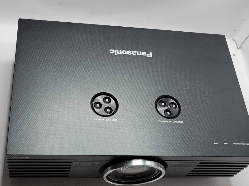 Panasonic PT-AE3000U HD Theater Projector 1920x1080 , READ _