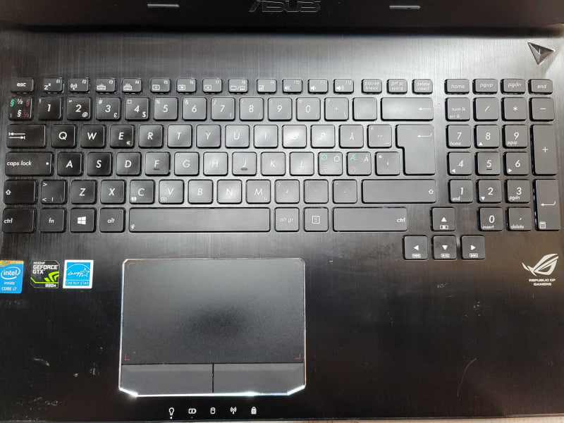 Asus ROG G750JZ i7-4710HQ, 24GB DDR3, 4GB GeForce GTX 880M, 250GB SSD+ 1TB HD Î²
