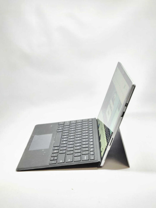Microsoft Surface Pro 5 | Core m3-7Y30 | 4GB | 128GB SSD |Power Adapter(READ)