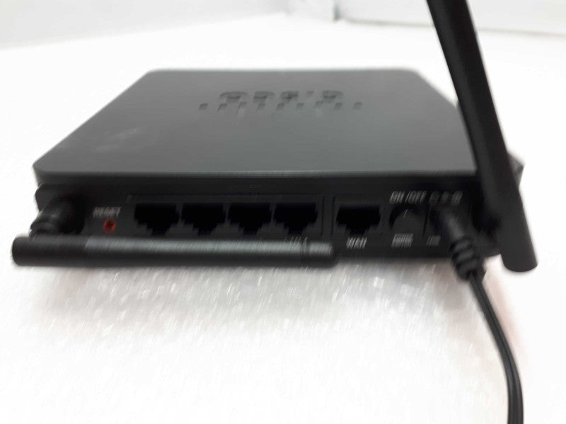 Cisco RV180W Wireless-N Multifunction VPN Router with power adapter &