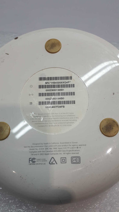 Apple AirPort Extreme Original Gen 802.11 b/g Base Station A A1034 &