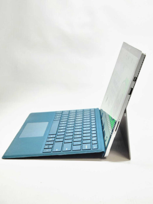 Microsoft Surface Pro 4 | Core i5 6300U | 4GB | 128GB SSD |
