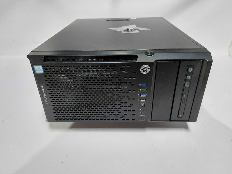 HP Proliant ML30 Gen9 Xeon E3-1230 V5 @ 3.40ghz / 16gb ram / B140i Raid #