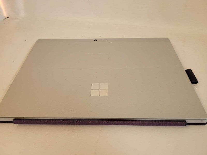 Microsoft Surface Pro 5 - i5-7300U, 8GB RAM, 256GB