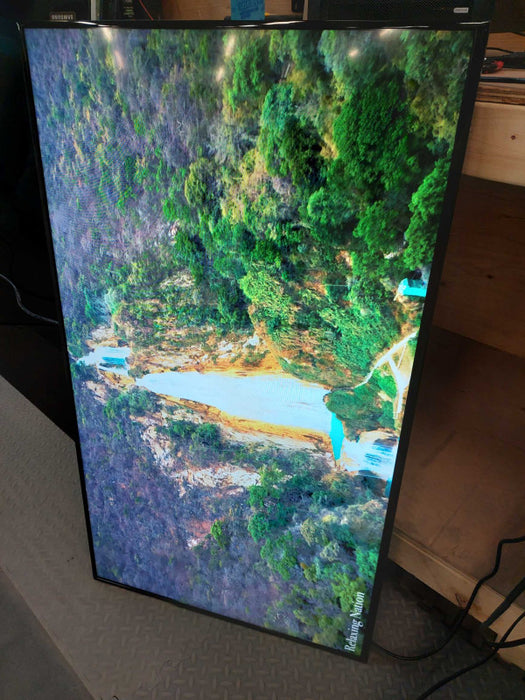 Samsung Colour Display Unit Model:DM48D     LH48DMDPLGA/GZ Q