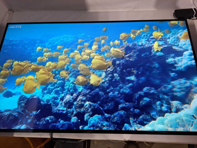 Samsung DM48E â DM-E Series 48â³ Slim Direct-Lit LED Display Q)