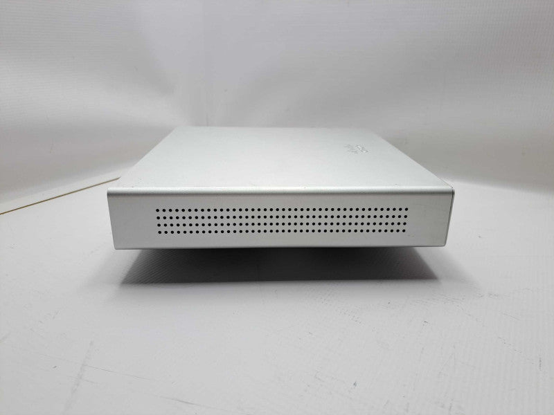 Cisco (MS220-8P) 8 Port Gigabit PoE Cloud Managed Switch **Claimed** )