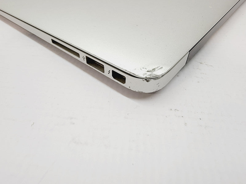 Apple Macbook Air 2015 13\\" Core i5-5250U @ 1.6GHz 8GB DDR3 120GB SSD (