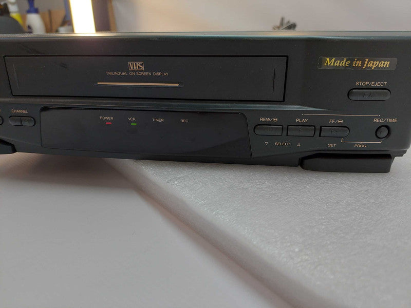 Quasar VHS Player Model: VHQ620-k