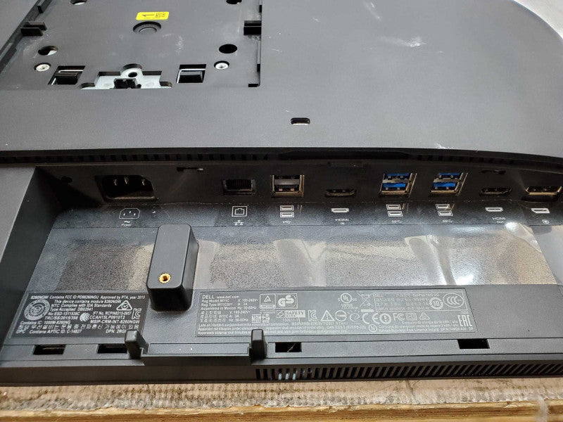 Dell Optiplex 7440 AIO - Intel i5-6500 @ 3.20 GHZ 8GB DDR4, Touchscreen