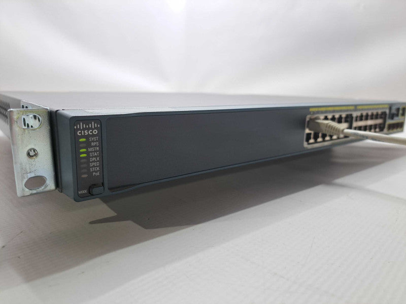 Cisco WS-C2960S-24PS-L 24 Port PoE+ Gigabit Switch + Rackmount Ears )