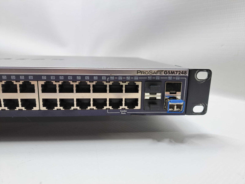 NetGear ProSafe GSM 7248 v2 48 Port Gigabit L2 Managed Switch *Read* )