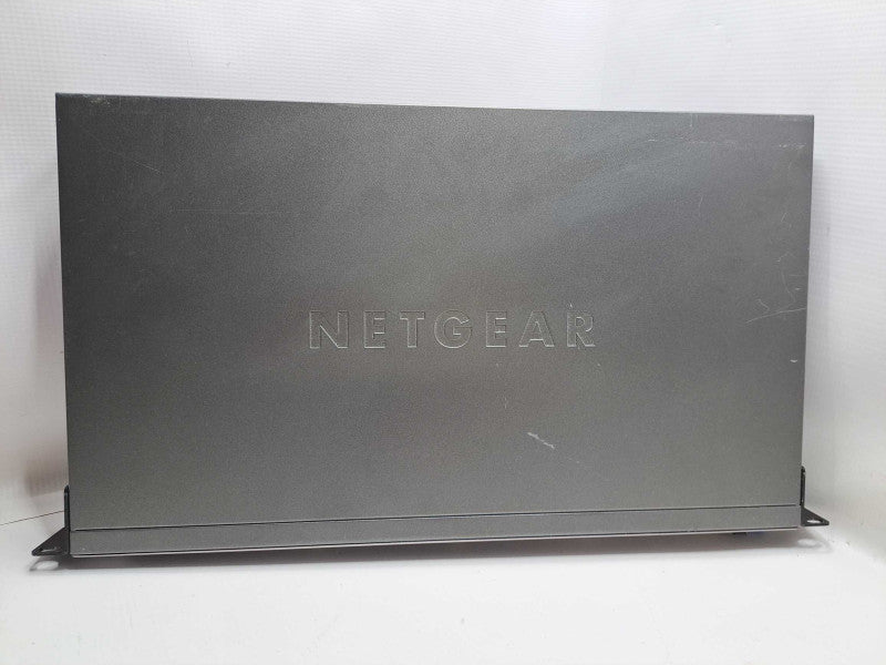 NetGear ProSafe GSM 7248 v2 48 Port Gigabit L2 Managed Switch *Read* )