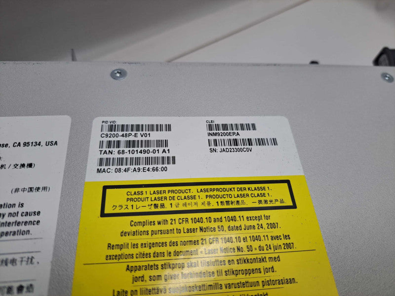 Cisco C9200-48P-E 48-Port Gig PoE+ Network Essentials Switch, 2x C9200-Stack )