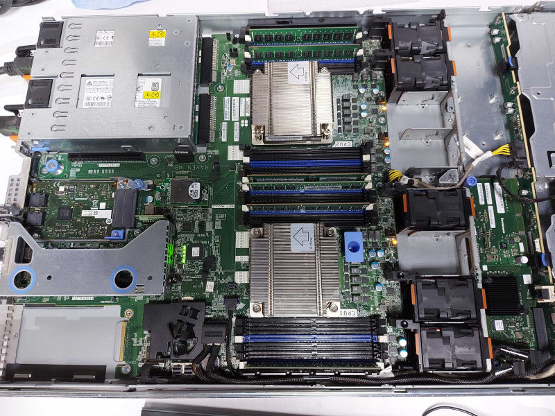 Lenovo Thinkserver RD550 2x Xeon E5-2620 V3 @ 2.40ghz / 48gb dd4 / READ #