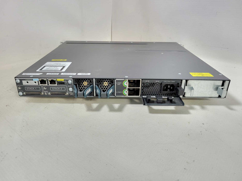 Cisco WS-C3750X-24P-S 24-Port PoE Gigabit Switch 1x C3KX-PWR-715WAC PSU Q $
