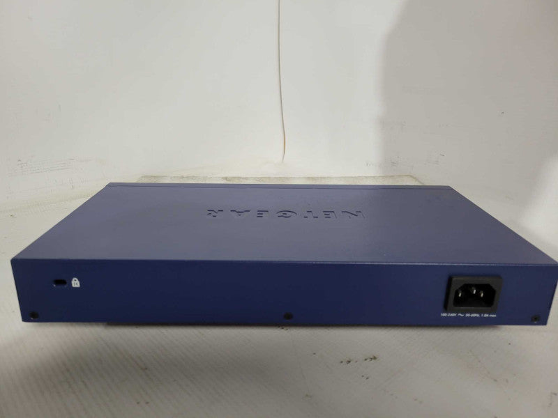 Netgear JGS524 v1 24-Port Gigabit Ethernet Switch !