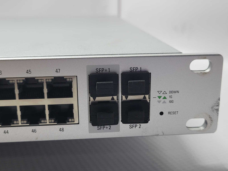 UniFi 48-Port Rack-Mountable Switch US-48-500W - Not Booting READ _