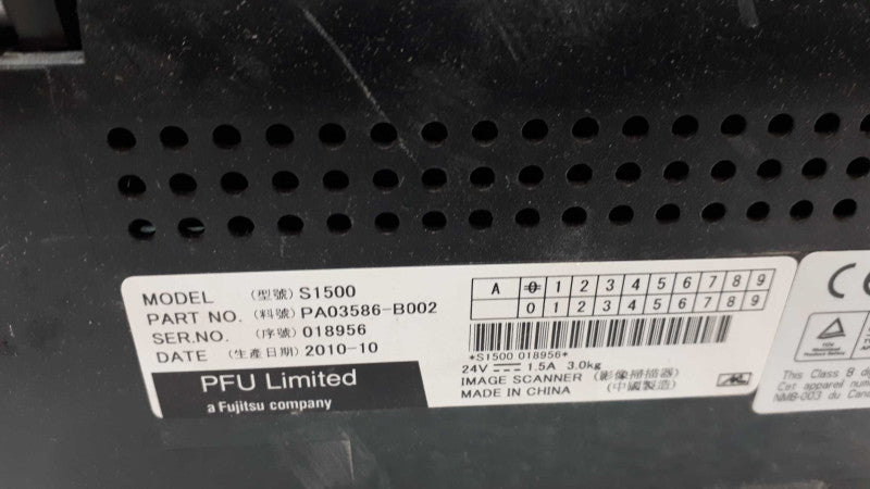 Fujitsu PA03586-B005 ScanSnap S1500 Sheetfed Scanner &