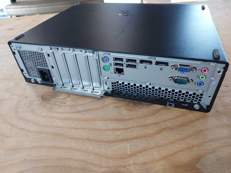 Lenovo Thinkcenter M710S SFF i5-6500 / 4gb ram / 128GB SSD