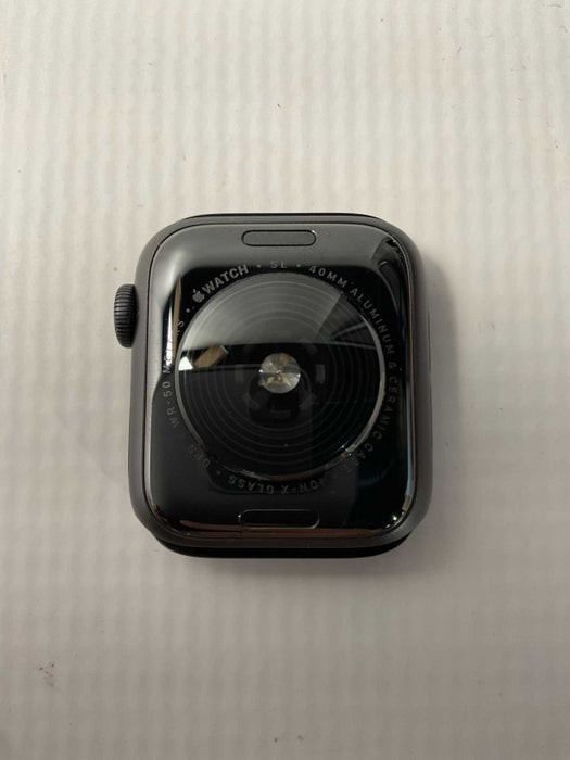 Apple Watch SE 40mm Aluminum Ceramic READ  -