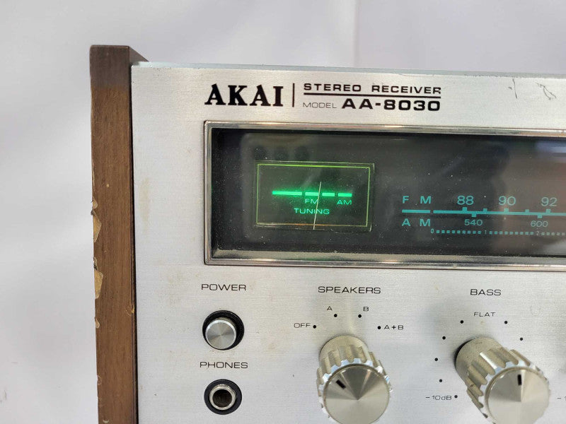 Vintage AKAI Stereo Receiver AA-8030 $