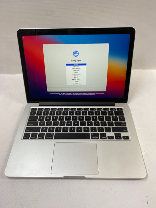 Apple MacBook Pro Early 2015 Intel Core i5-5257U @ 2.70GHz 8 GB RAM 256GB SSD