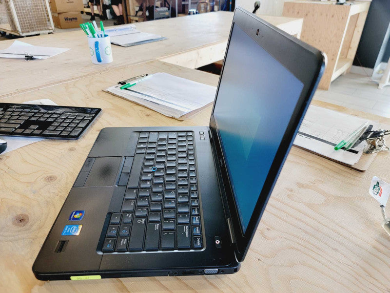 Dell Latitude E5440 Core i7-4600 @ 2.1GHz 8GB DDR3 500GB HDD GT720M 2GB