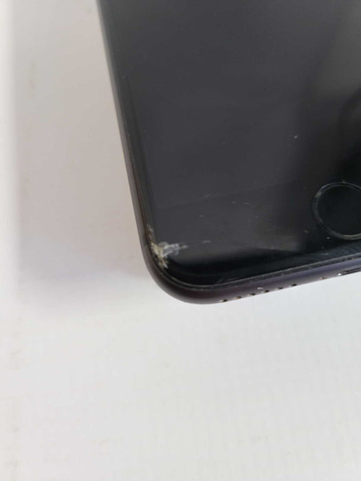 Apple iPhone 8 64GB (A1905) - READ