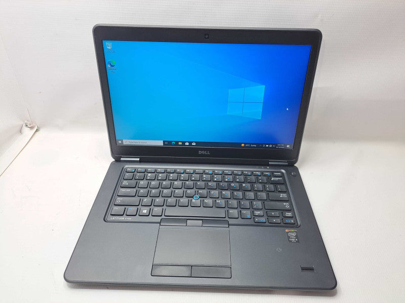 Dell E7450 14\\" Core i5-5300U @ 2.30GHz 8GB Ram 500GB HDD Win 10 + Adapter
