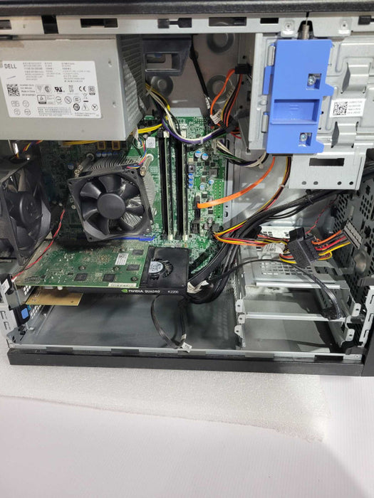 Dell Precision Tower 3620 Xeon E3-1245(v5) @ 3.5GHz 8GB DDR4 No HDD !