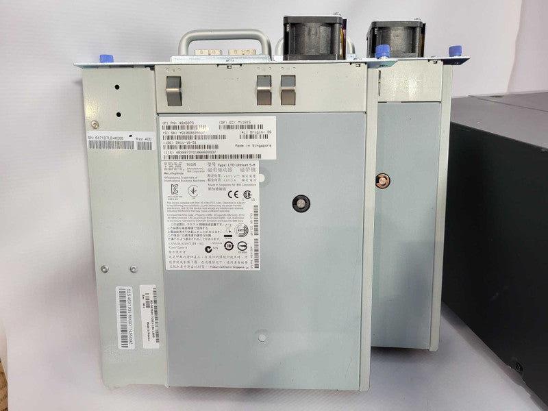 Dell PowerVault TL4000 with 2x LTO Ultrium 5-H 46X6073  $